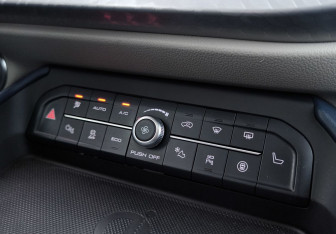 Подержанный автомобиль Haval F7x 2022 года (28 фото)