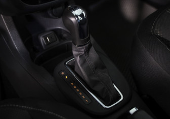 Подержанный автомобиль Opel Corsa 2013 года (17 фото)
