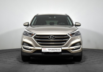 Подержанный автомобиль Hyundai Tucson 2017 года (2 фото)