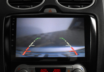 Подержанный автомобиль Ford Focus Sedan 2009 года (16 фото)