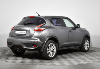 Подержанный автомобиль Nissan Juke 2014 года (5 фото)