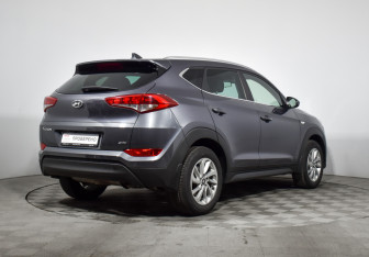 Подержанный автомобиль Hyundai Tucson 2017 года (5 фото)