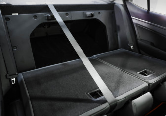 Подержанный автомобиль Hyundai Elantra Sedan 2016 года (28 фото)