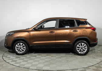 Подержанный автомобиль BAIC X35 2024 года (8 фото)