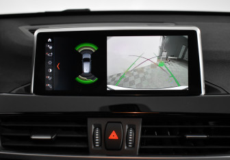 Подержанный автомобиль BMW X1 2021 года (17 фото)