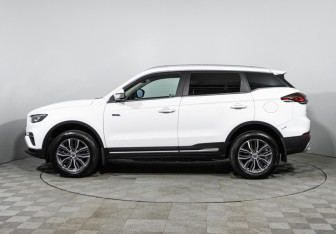 Подержанный автомобиль Geely Atlas Pro 2023 года (8 фото)