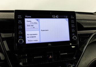 Подержанный автомобиль Toyota Camry Sedan 2021 года (17 фото)