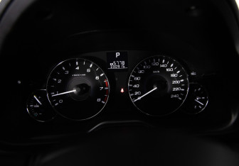 Подержанный автомобиль Subaru Outback Wagon 2011 года (14 фото)
