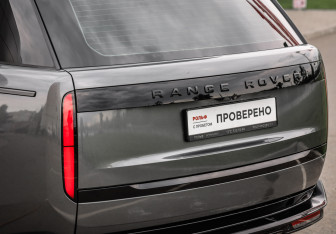 Подержанный автомобиль Land Rover Range Rover 2023 года (12 фото)