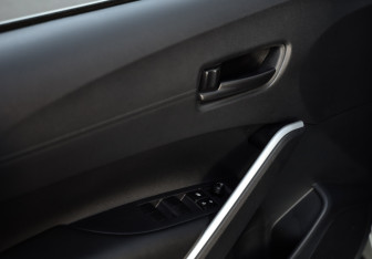 Подержанный автомобиль Toyota Corolla Wagon 2024 года (25 фото)