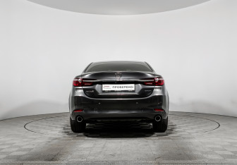 Подержанный автомобиль Mazda 6 Sedan 2021 года (6 фото)