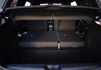 Подержанный автомобиль MINI Hatch 2020 года (30 фото)