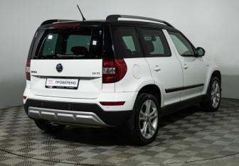 Подержанный автомобиль Skoda Yeti 2016 года (5 фото)