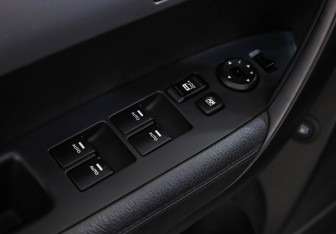 Подержанный автомобиль Kia Sorento 2013 года (13 фото)