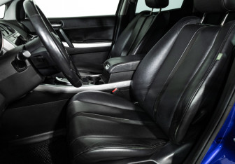 Подержанный автомобиль Mazda CX-7 2008 года (21 фото)