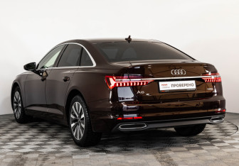 Подержанный автомобиль Audi A6 Sedan 2020 года (8 фото)