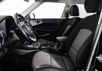 Подержанный автомобиль Kia Soul 2019 года (20 фото)