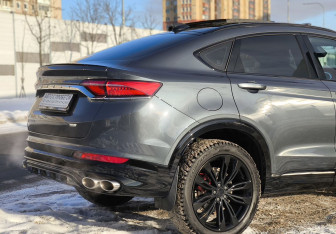 Подержанный автомобиль Geely Tugella 2023 года (7 фото)
