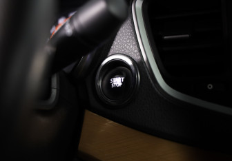 Подержанный автомобиль LADA (ВАЗ) Vesta Sedan 2023 года (20 фото)