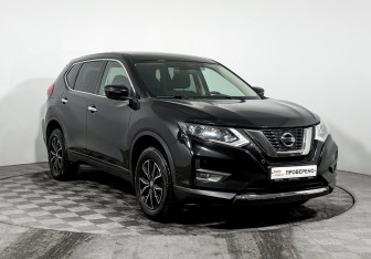 Подержанный автомобиль Nissan X-Trail 2021 года (3 фото)