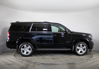 Подержанный автомобиль Chevrolet Tahoe 2019 года (5 фото)