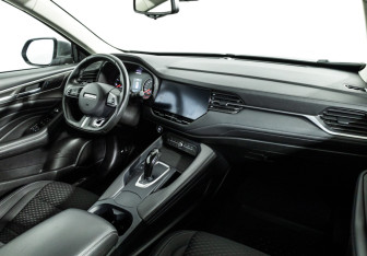 Подержанный автомобиль Haval F7 2021 года (9 фото)