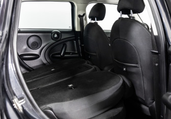 Подержанный автомобиль MINI Countryman 2011 года (17 фото)