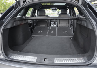 Подержанный автомобиль Land Rover Range Rover Velar 2019 года (38 фото)