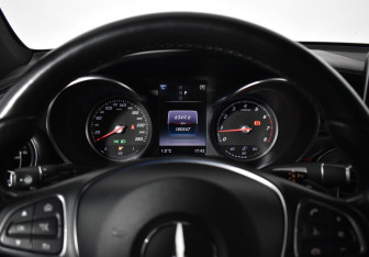 Подержанный автомобиль Mercedes-Benz GLC Coupe 2016 года (15 фото)