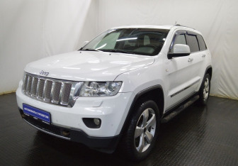 Подержанный автомобиль Jeep Grand Cherokee 2012 года (1 фото)