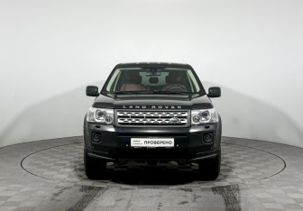 Подержанный автомобиль Land Rover Freelander 2012 года (2 фото)