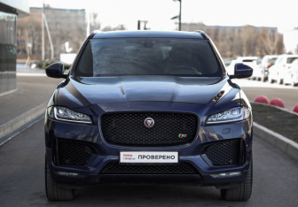 Подержанный автомобиль Jaguar F-Pace 2017 года (3 фото)