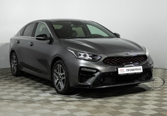 Подержанный автомобиль Kia Cerato Sedan 2020 года (3 фото)