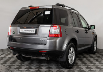 Подержанный автомобиль Land Rover Freelander 2007 года (5 фото)