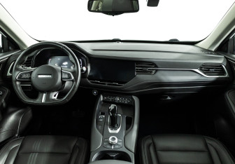 Подержанный автомобиль Haval F7 2020 года (13 фото)