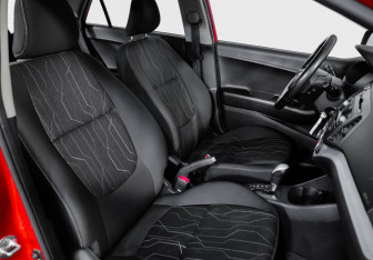 Подержанный автомобиль Kia Picanto 2014 года (20 фото)