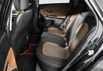 Подержанный автомобиль Kia Ceed Wagon 2016 года (11 фото)