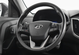 Подержанный автомобиль Hyundai Creta 2021 года (15 фото)