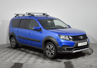 Подержанный автомобиль LADA (ВАЗ) Largus Wagon 2021 года (3 фото)