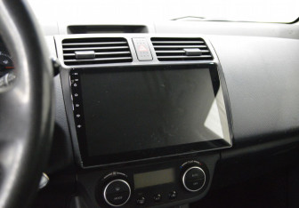 Подержанный автомобиль Suzuki Swift Hatchback 2007 года (12 фото)