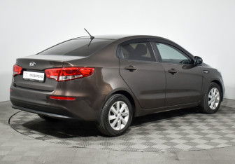 Подержанный автомобиль Kia Rio Sedan 2016 года (5 фото)