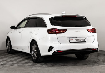 Подержанный автомобиль Kia Ceed Wagon 2021 года (7 фото)