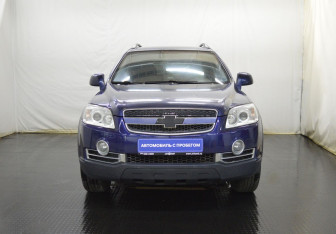 Подержанный автомобиль Chevrolet Captiva 2008 года (2 фото)