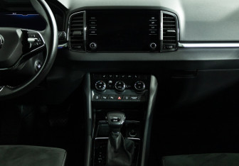 Подержанный автомобиль Skoda Karoq 2020 года (14 фото)