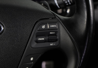 Подержанный автомобиль Kia Cerato Sedan 2014 года (13 фото)