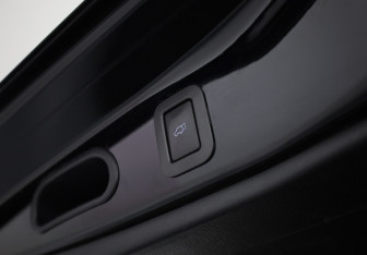 Подержанный автомобиль Toyota Highlander 2015 года (34 фото)