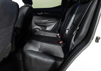 Подержанный автомобиль Nissan Qashqai 2017 года (10 фото)