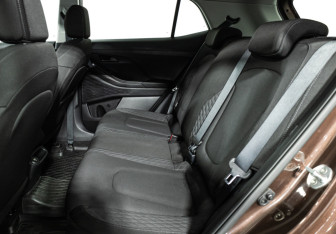 Подержанный автомобиль Hyundai Creta 2021 года (10 фото)