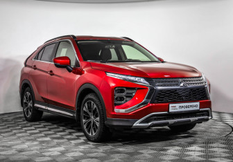 Подержанный автомобиль Mitsubishi Eclipse Cross 2021 года (3 фото)