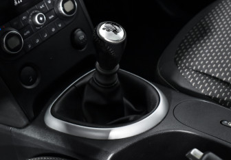 Подержанный автомобиль Nissan Qashqai 2007 года (10 фото)